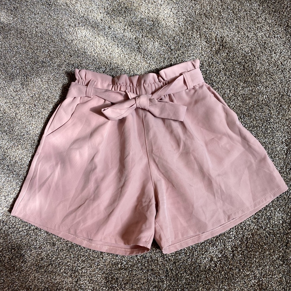 Blush Pink Tied Shorts 💕